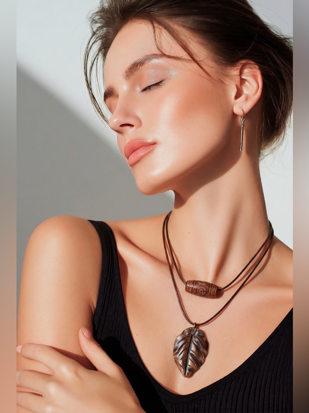 2 separate necklaces metal‎ leaf antique copper pendant and Barrel pendant.